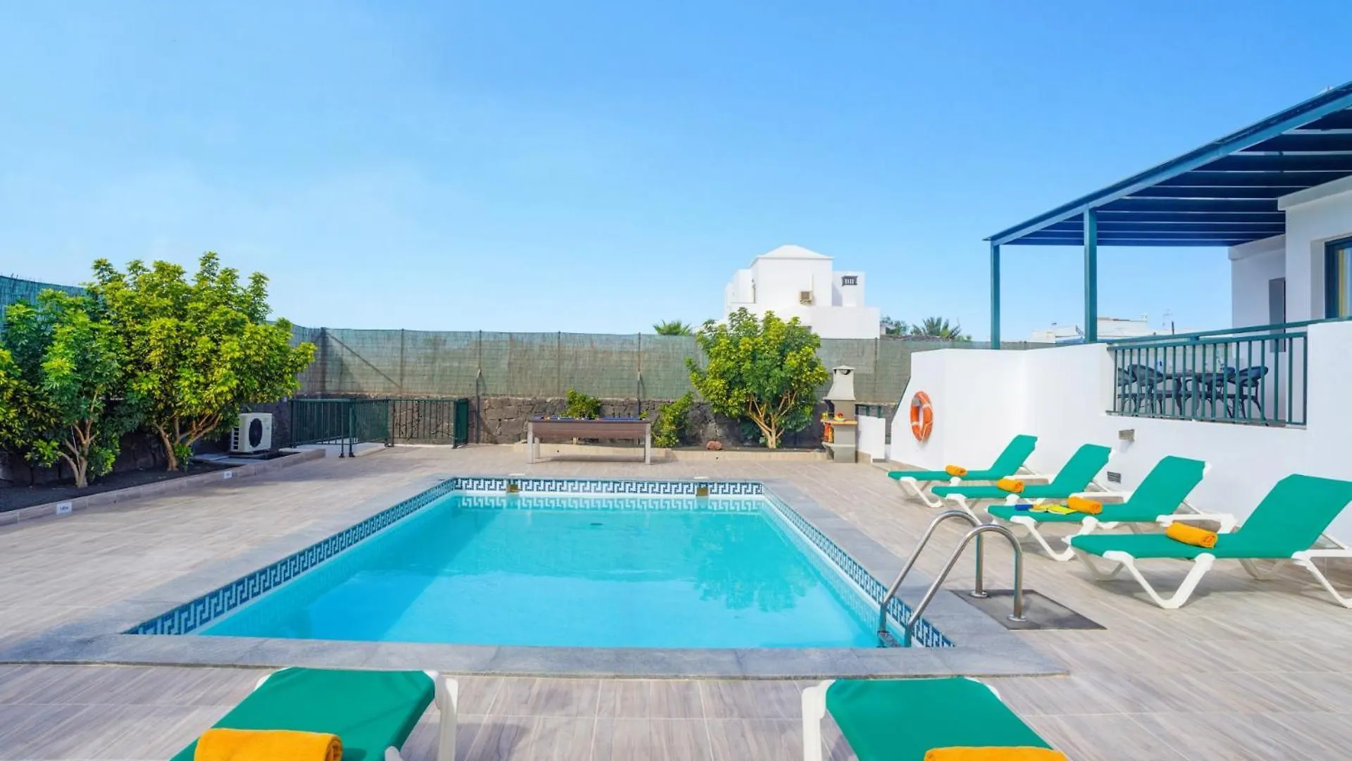 Villa Jessica By Villa Plus Playa Blanca  Spanje